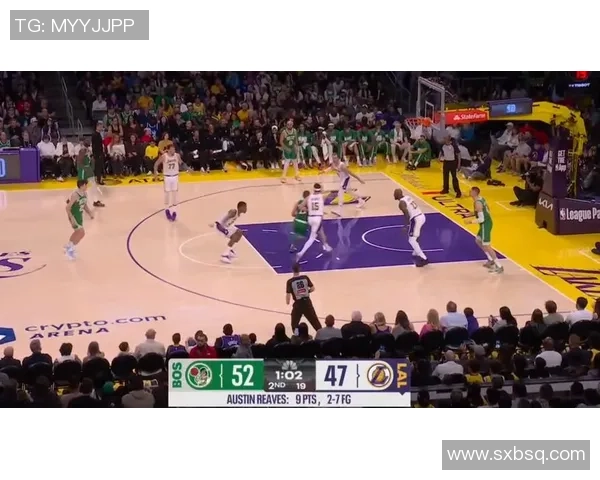 湖人再战凯尔特人,争锋激烈上演经典对决,谁将笑傲全场 湖人再战凯尔特人,争锋激烈上演经典对决,谁将笑傲全场