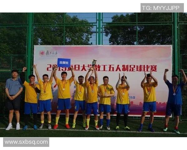 激情绿茵梦巅峰对决展现足球魅力与团队精神的永恒传奇