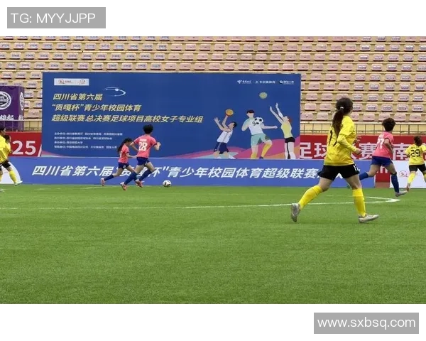 绿茵逐梦激情燃烧见证球队荣耀与足球精神的辉煌瞬间 绿茵逐梦激情燃烧见证球队荣耀与足球精神的辉煌瞬间