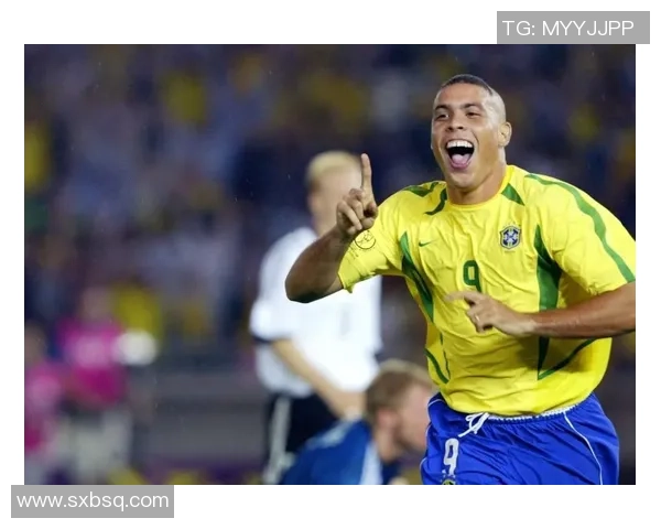 罗纳尔多传奇之路:从巴西少年到世界足球巨星的辉煌征程 罗纳尔多传奇之路:从巴西少年到世界足球巨星的辉煌征程