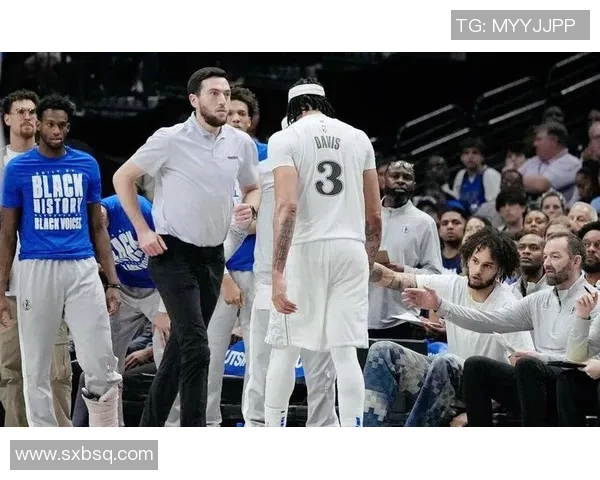 安东尼戴维斯如何在NBA赛场上展现超凡实力与领导能力的故事